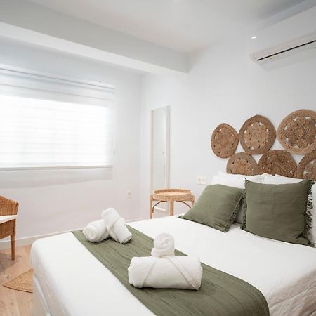 Ronda Suites Junto Estacion Tren Y Hospitales Granada Esterno foto