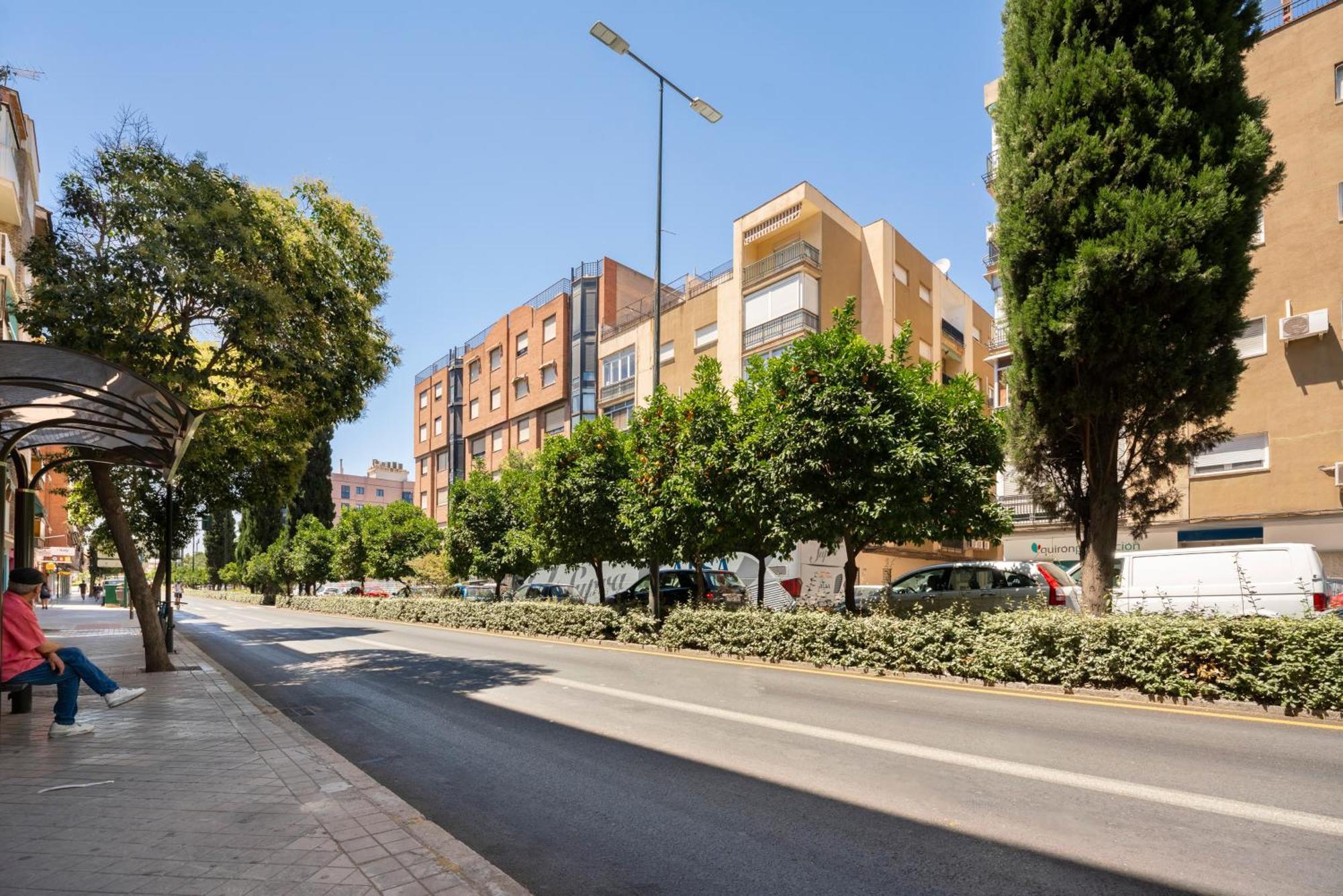Ronda Suites Junto Estacion Tren Y Hospitales Granada Esterno foto